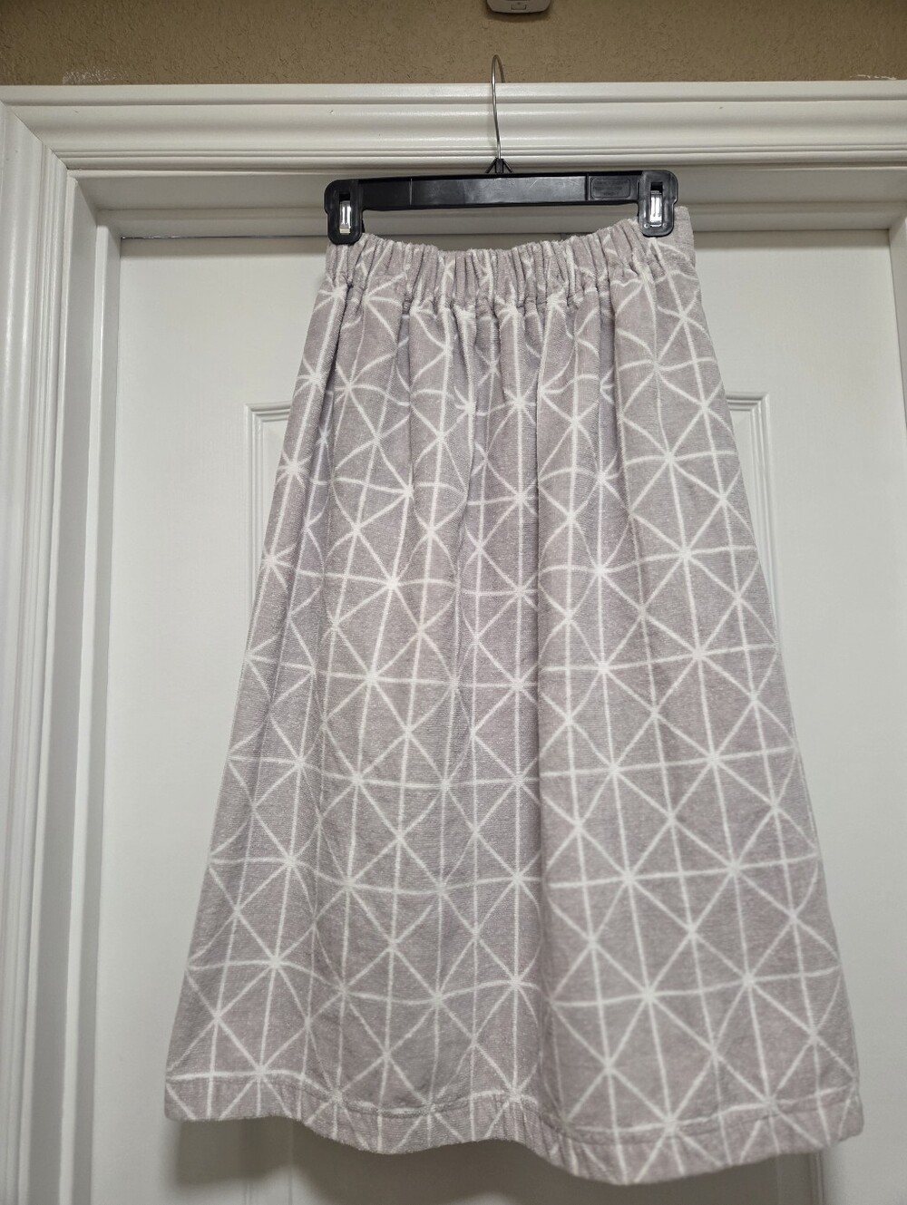 Spa Body Wrap Velcro Closure Gath Sarong Lounge Skirt